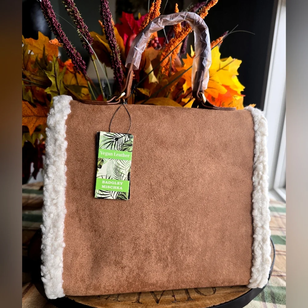 Badgley Mischka Vegan Leather Suede And Shearling Top Handle Cross Body Bag NWT - Picture 6 of 10